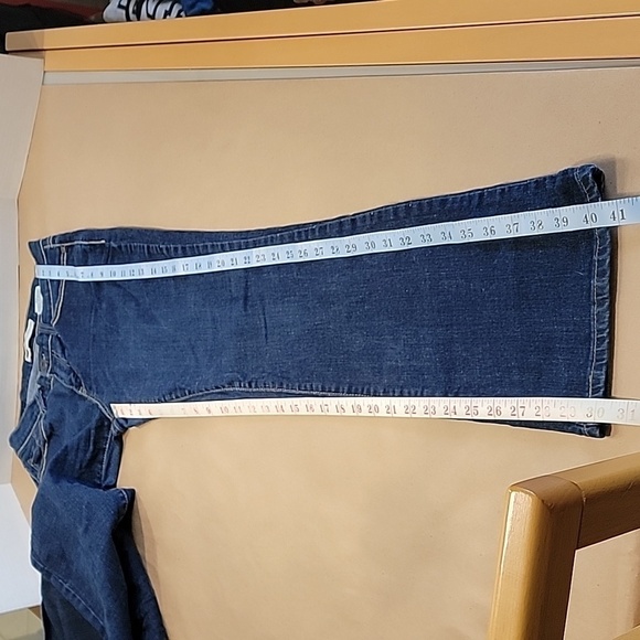Levi's 529 Curvy Bootcut Med-Dark Wash Blue Jeans, Size 10M, Great Used Cond. - Picture 7 of 13